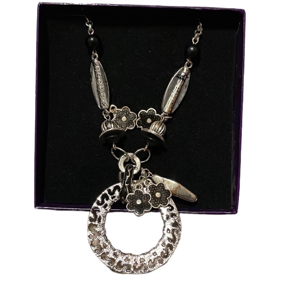 Cherrydale necklace w/extender NWOT